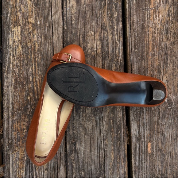 Ralph Lauren Leather Classic Vintage Heels - Picture 2 of 5